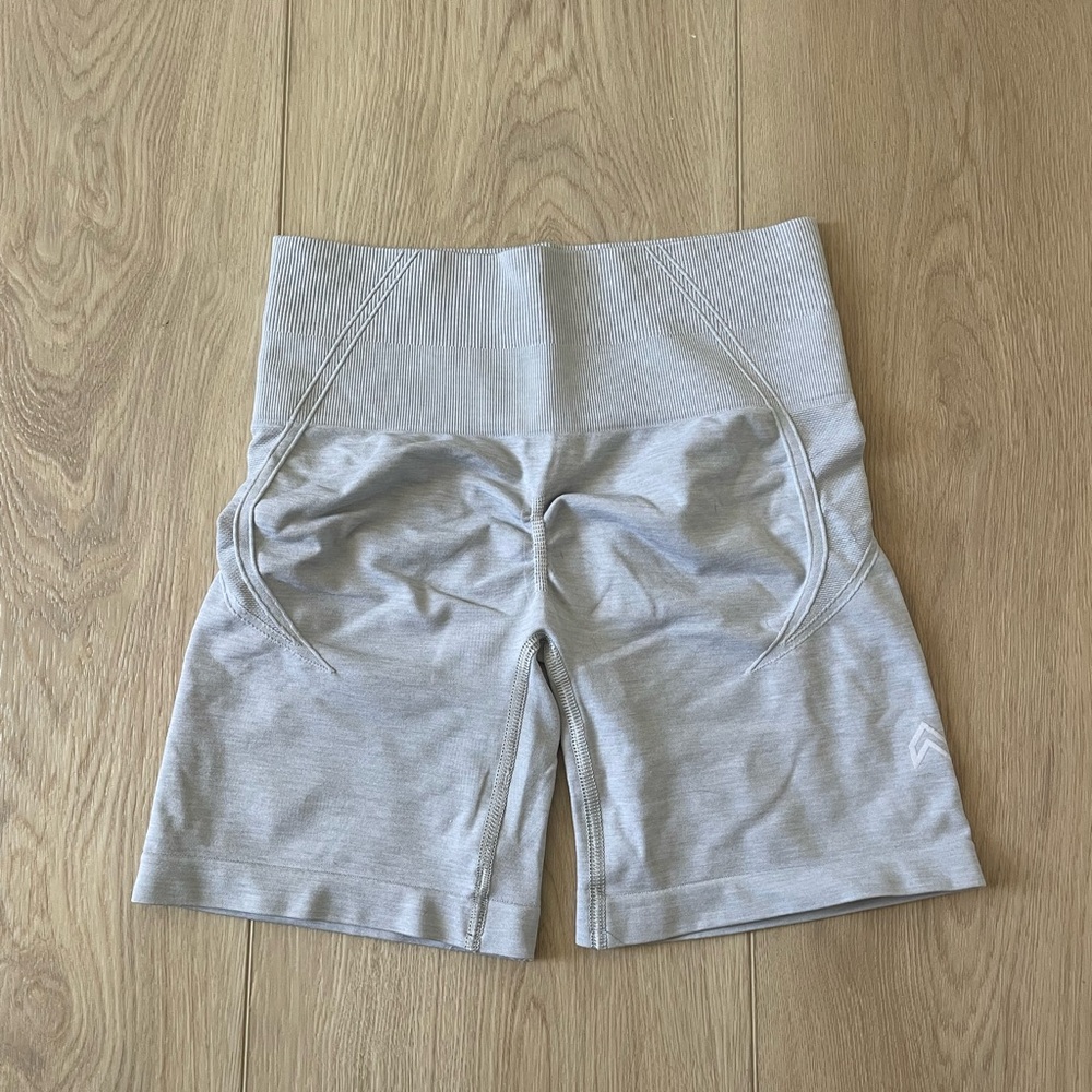 Oner effortless shorts- light grey marl XS